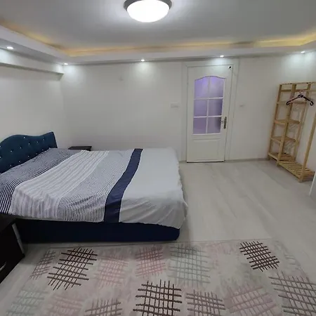 Apartamento Center 1+1 Garden Floor Sea 200m *