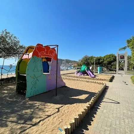 Διαμέρισμα Center 1+1 Garden Floor Sea 200m Αλάνια